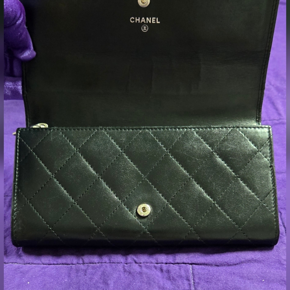 CHANEL CAMBON SILVER CC QUILTED LAMBSKIN WALLET - Picture 7 of 16